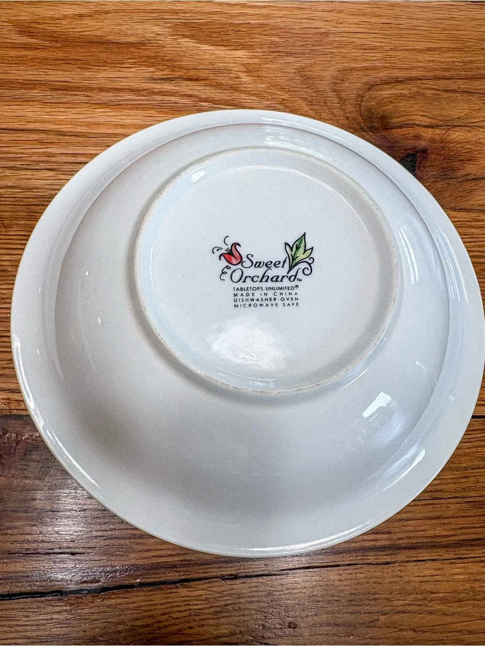 Hand-Painted Fruit Ceramic Dinner Plate - White with Multicolor Fruit Motif